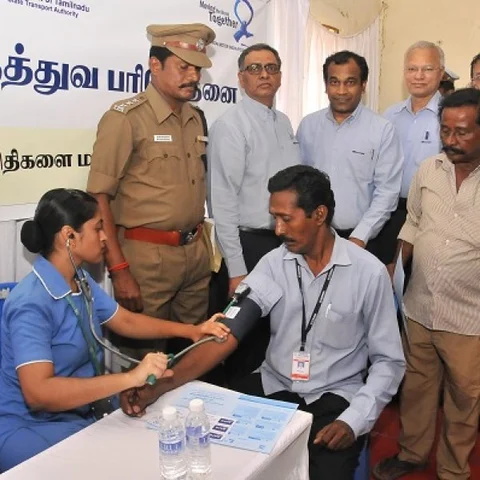 நெடுஞ்சாலையில் பைக் மற்றும் ஸ்கூட்டருக்கு தனி பாதை அமைக்க திட்டம்!