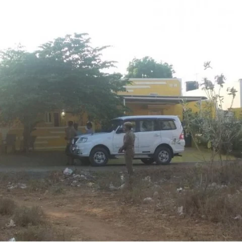 `100-க்கும் மேற்பட்ட போன் கால்கள் வந்திருக்கு!'- பொள்ளாச்சி வழக்கில் ரகசியம் காக்கும் சி.பி.சி.ஐ.டி