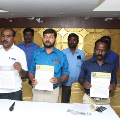 `கையால் மலம் அள்ளும் நிலையை மாற்றாத பா.ஜ.க-வுக்கு ஓட்டு இல்லை!’ - ஆதித்தமிழர் கட்சி