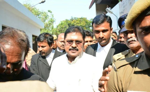 அந்நியச் செலாவணி மோசடி வழக்கில் டி.டி.வி.தினகரனுக்கு உத்தரவு!