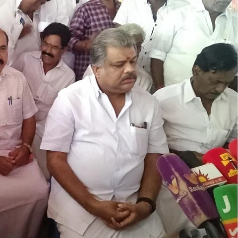 `மூன்று நாளில் யாருடன் கூட்டணி என்று அறிவிப்போம்!’ - ஜி.கே வாசன்