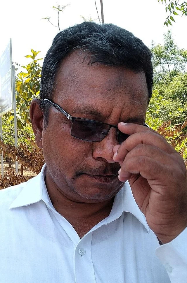 கூலித் தொழிலாளர்களுக்கும் ஊதியத்துடன் விடுமுறை! - சுயேச்சை வேட்பாளரின் கோரிக்கை விசாரணைக்கு ஏற்பு