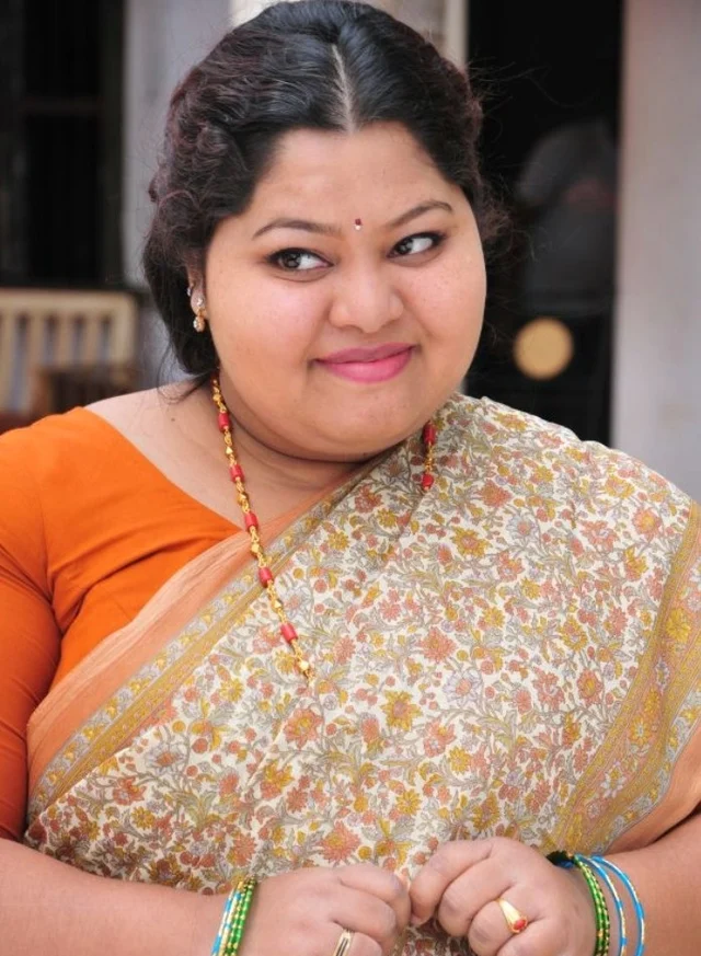 ’பாய்ஸ் அண்ட் கேர்ள்ஸ்... ’சைஸ் ஸீரோ நல்லாவா இருக்கு?’ - நிஜ இஞ்சி இடுப்பழகிகளின் கேள்வி