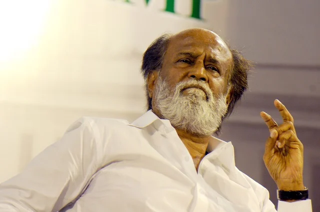 ஜெயலலிதா இல்லாத ஓராண்டில் தமிழகத்தைப் பரபரக்க வைத்த 50 நிகழ்வுகள் ! பாகம் 2