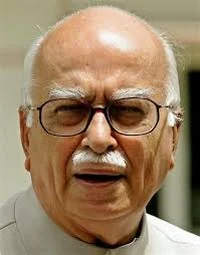 மீண்டும் காந்தி நகர் தொகுதியில் போட்டியிட அத்வானி விருப்பம்!