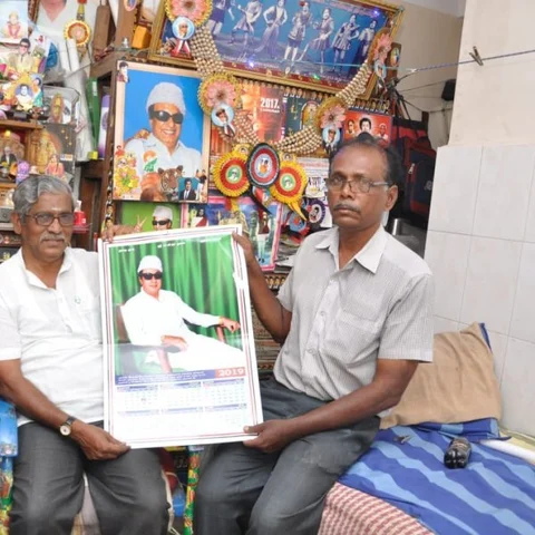 "எம்.ஜி.ஆர் தாலி எடுத்துக்கொடுக்காததால் திருமணமே செய்துகொள்ளவில்லை!" - மனம்திறக்கும் மதுரை எம்.ஜி.ஆர் ரசிகர்!