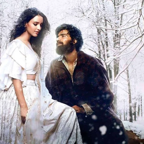 ``தெரிந்த இடம்தான்... அதற்காக ஜன்னலோரப் பயணத்தை மறுக்க முடியுமா?" #LailaMajnu