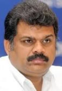 தூர்வாரும் கப்பல் நாட்டுக்கு அர்ப்பணிப்பு: ஜி.கே.வாசன்