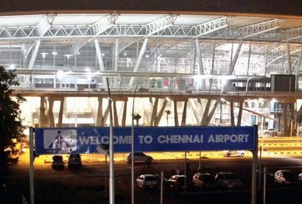 சென்னை விமான நிலையத்தில் 7 அடுக்கு பாதுகாப்பு! - பார்வையாளர்களுக்குத் தடை