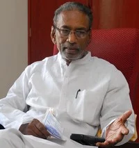 சல்மான் குர்ஷித் பதவி விலக வேண்டும்: பழ.நெடுமாறன் வலியுறுத்தல்