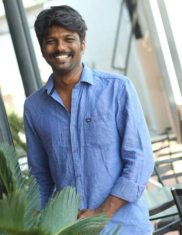 சாதாரண மனுஷனெல்லாம் சினிமா எடுத்து வெளியிட முடியாது பாஸ்! - `யாக்கை’ குழந்தை வேலப்பன் #VikatanExclusive