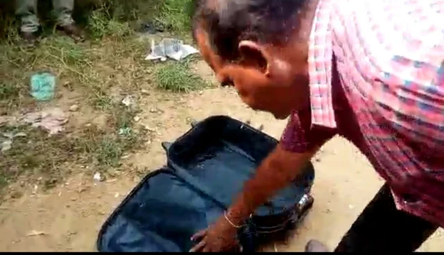 ஹவாலா பணத்துடன் வந்ததா மர்ம கார்? - மேலப்பாளையத்தில் பரபரப்பு!