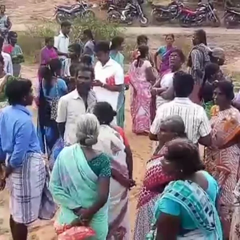 கறவைப் பசு வழங்குவதில் குளறுபடி; கண்டுபிடித்த கிராம மக்கள்! - கலக்கத்தில் அதிகாரிகள்