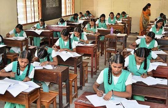 நீட் தேர்வுக்குத் தயாராவது எப்படி? A டு Z டிப்ஸ்!