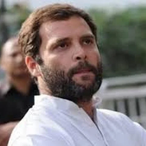 `மாவோயிஸ்ட் தாக்குதல் உளவுத்துறை எச்சரிக்கை’- ராணுவ வீரரின் வீட்டுக்குச்செல்ல ராகுலுக்குத் தடை