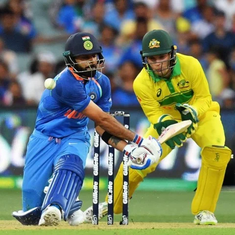 சேஸிங் கிங் கோலி; தோனியின் ஃபினிஷிங் - ஆஸி.,க்கு எதிராக சிறப்பான சம்பவம் செய்த இந்தியா!
