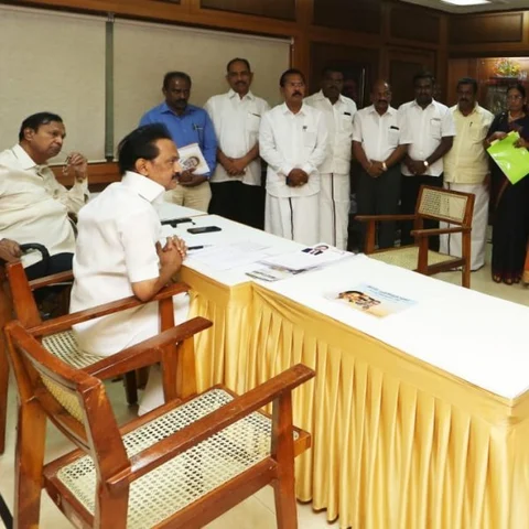 `இதுவும் தி.மு.க நிக்கிற தொகுதிதான்!’ - நேர்காணலில் ஸ்டாலின் பேச்சுக்கு மௌனம் காத்த நிர்வாகிகள்