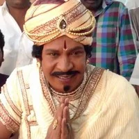 தெனாலிராமன் படத்துக்கு தடை கேட்டு வழக்கு!