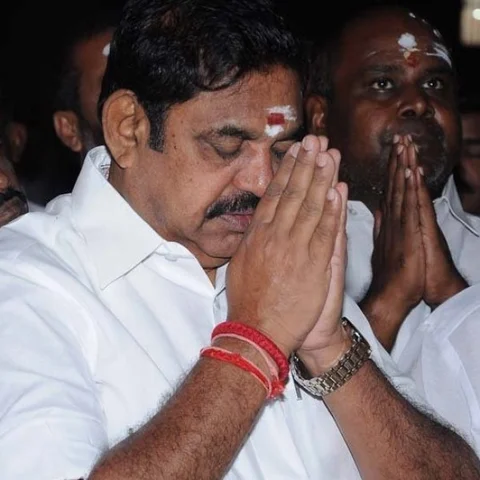 `இரண்டே வாரம்தான் அவகாசம்!' - ஆளுநர் பிரம்மாஸ்திரத்தால் பதறும் எடப்பாடி பழனிசாமி