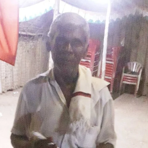 `திருநாவுக்கரசர் பாதுகாப்புக்கு ஒருவர்கூட வரல!'- போலீஸை வசைபாடிய தி.மு.க பிரமுகருக்கு பளார்விட்ட இன்ஸ்பெக்டர்