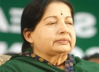வெள்ள நிவாரணத்துக்கு ரூ.2000 கோடி உடனடியாக தேவை: பிரதமருக்கு ஜெயலலிதா கடிதம்!