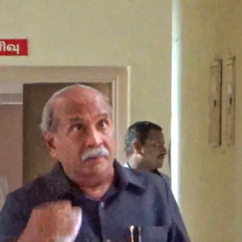`1500 விவசாயிகள்... கோடிக்கணக்கில் மோசடி..!'- சிக்கிக்கொண்ட சர்க்கரை ஆலை உரிமையாளர்