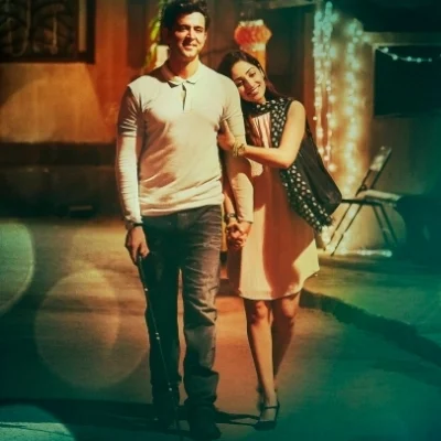 ஹிருத்திக்கின் பலம் பலவீனமான கதை! காபில் படம் எப்படி? #Kaabil