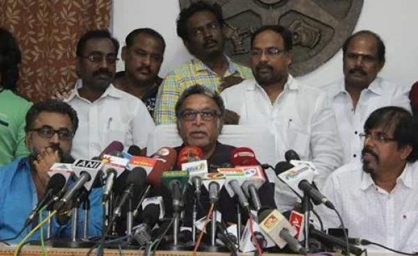 ராஜிவ் கொலை வழக்கில் குற்றம் சாட்டப்பட்ட 7 பேரை விடுவிக்கக்கோரி நடிகர் சங்கம் பேரணி!