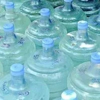 ஒரு வாட்டர் கேன் 100 ரூபாய்க்கு விற்பனை: பொதுமக்கள் கடும் பாதிப்பு