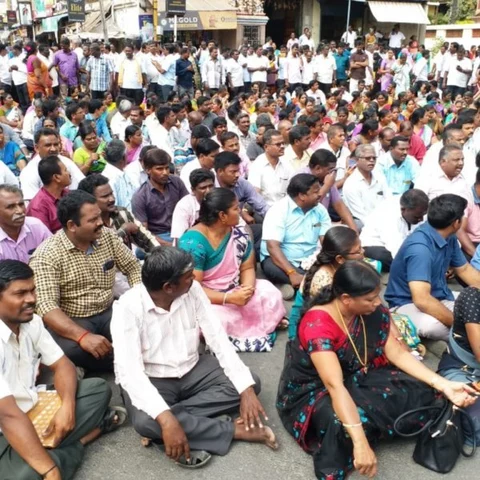 `போராட்டத்துக்குத்தான் வழிவகுக்கும்!'- முதல்வருக்குக் கடிதம் எழுதிய கல்வியாளர்கள்