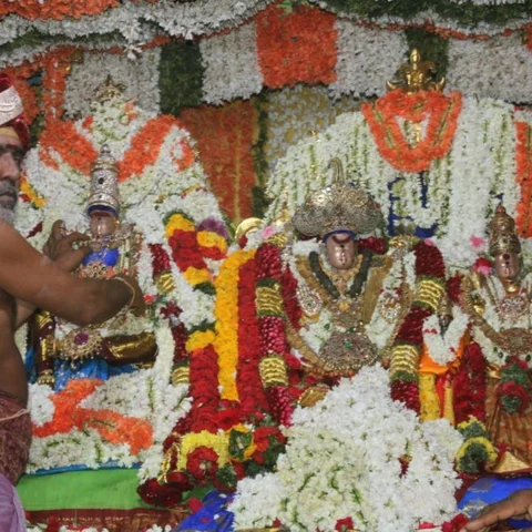 ராமேஸ்வரம் கோயிலில் சுவாமி - அம்பாள் திருக்கல்யாணம் விமர்சையாக நடந்தது
