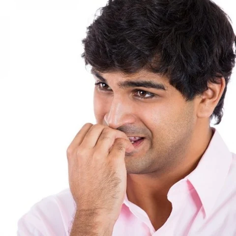 நகம் கடிக்கும் பழக்கத்திலிருந்து விடுபட எளிய வழிகள்! #NailBiting
