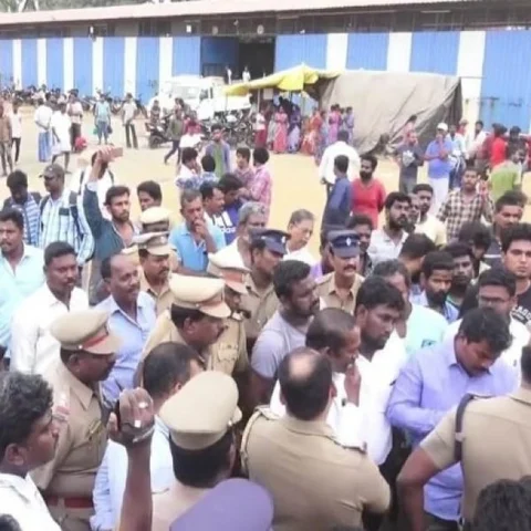 பல்லாவரம் மீன் மார்க்கெட்டிற்கு சீல் வைத்த ராணுவத்தினர்! - இரவிலும் தொடர்ந்த பதற்றம்