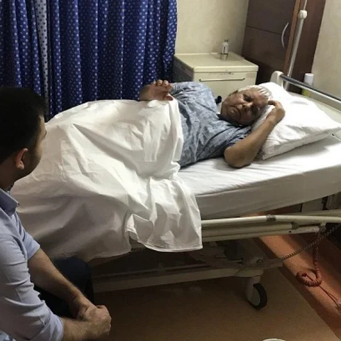 ``நடக்கவோ, அமரவோ முடியாது” -லாலு உடல்நிலை குறித்து மருத்துவமனை அறிக்கை
