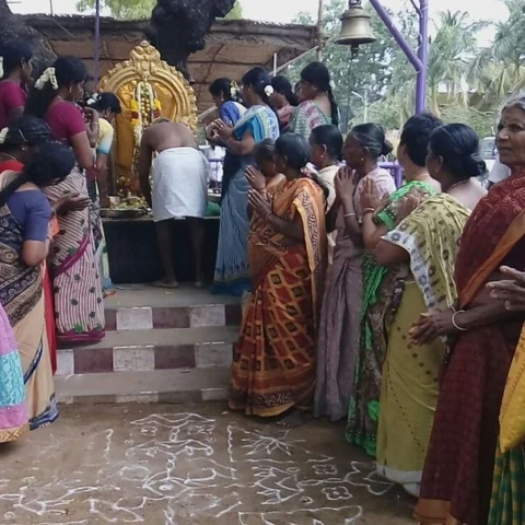 மக்களை அலைக்கழித்த ஓ.பன்னீர்செல்வம்!