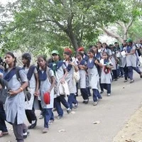 நற்பண்புகளை வளர்ப்பதற்காக பள்ளிகளில் 'மகிழ்ச்சி கொடுக்கும் வாரம்' கொண்டாட்டம்!