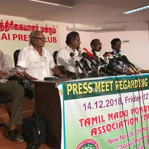 பிளாஸ்டிக் தடை - தமிழக அரசுக்கு நஷ்டம், பிற மாநிலங்களுக்கு லாபம்