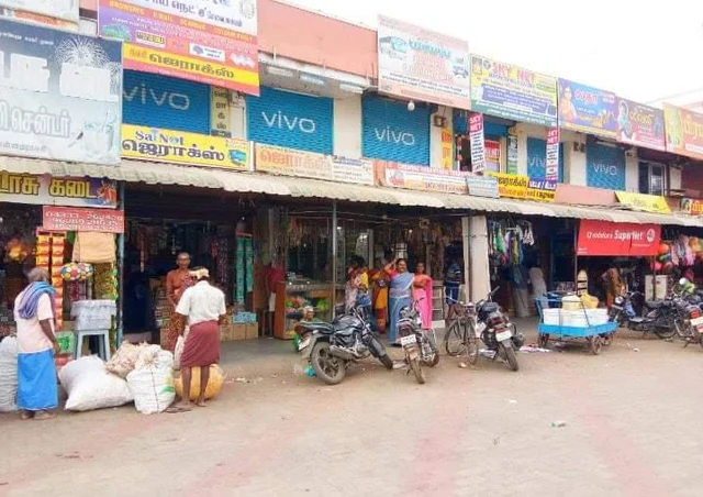 வாட்ஸ்-அப் அவதூறு வீடியோ விவகாரம்! - இயல்பு நிலைக்குத் திரும்பிய பொன்னமராவதி