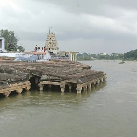 தாமிரபரணி மகா புஷ்கர விழா தொடக்கமாக கங்கா பூஜை, அபிஷேக ஆராதனை!