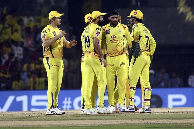 முரளி விஜய், சான்ட்னர், ஷோரே... மாற்றங்களுடன் வருகிறாரா தோனி?! #CSKvMI