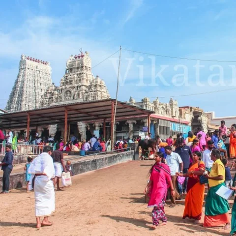‘கோபுர கலசம் விழுந்ததாக கிளம்பியது வெறும் வதந்தி’ - திருச்செந்தூர் கோயில் நிர்வாகம் விளக்கம்