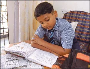 மாணவச் செல்வங்களே..!