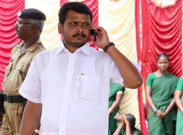 செந்தில்பாலாஜியைக் குறிவைத்து இருமுனை தாக்குதல்! - அரவக்குறிச்சியைப் பற்றிக்கொள்ள போராடும் தி.மு.க