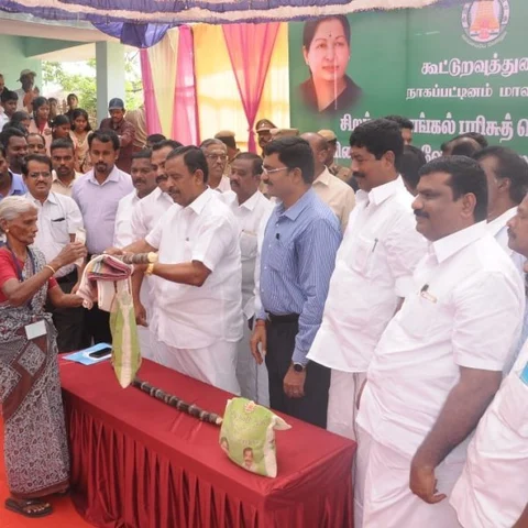 திருவாரூர் இடைத்தேர்தலை எதிர்கொள்ள ஸ்டாலின் பயப்படுகிறார் - ஓ. எஸ். மணியன் விமர்சனம்