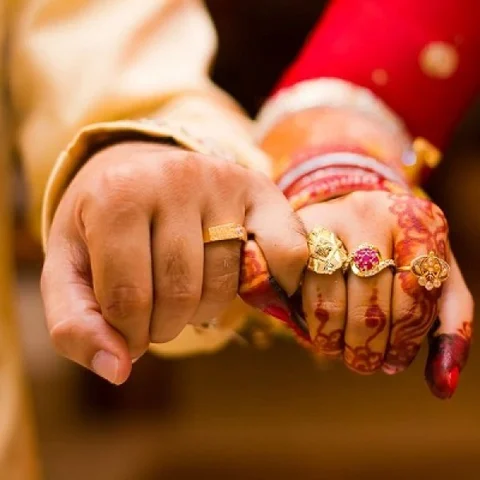 திருமணம் முடிந்த அரைமணி நேரத்தில் விவாகரத்து! - அற்ப காரணத்துக்காகப் பிரிந்த மணமக்கள்