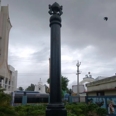 பனைமர பீரங்கிகள்.. முங்குநீச்சலில் மூழ்கடிக்கப்பட்ட கப்பல்கள்.. டச்சுப்படை வீழ்ந்த 'வெற்றித்தூண்' கதை!