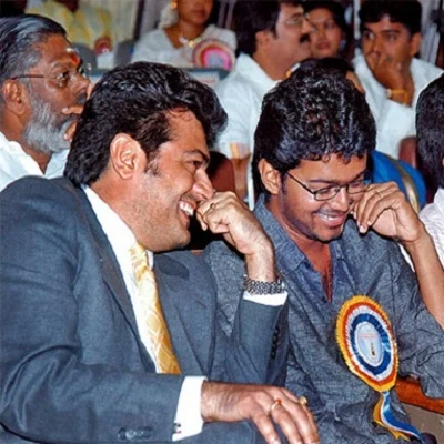 ஒரே நாளில் தல தளபதி...முடிவுக்கு வந்தது காத்திருப்பு?