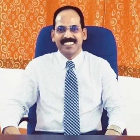 `இவரை நம்பி அனுப்ப மாட்டோம்!’ - கொந்தளித்த பெற்றோர்கள்; கேந்திரிய பள்ளி முதல்வர் டிஸ்மிஸ்