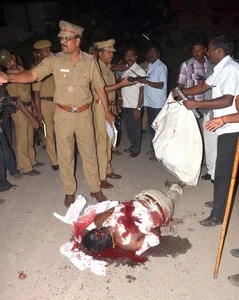 பொட்டு சுரேஷ் கொலை வழக்கில் 7 பேர் நீதிமன்றத்தில் சரண்!