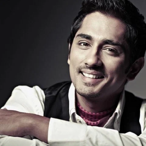 "ப்ரோ'ன்னு கூப்பிடாதீங்க!"- விமர்சித்தவருக்கு பதிலடி கொடுத்த நடிகர் சித்தார்த்